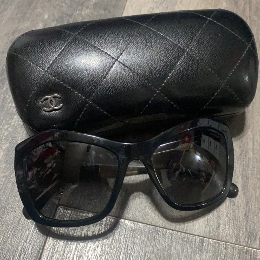 Chanel Polarized Sunglasses 5296-501